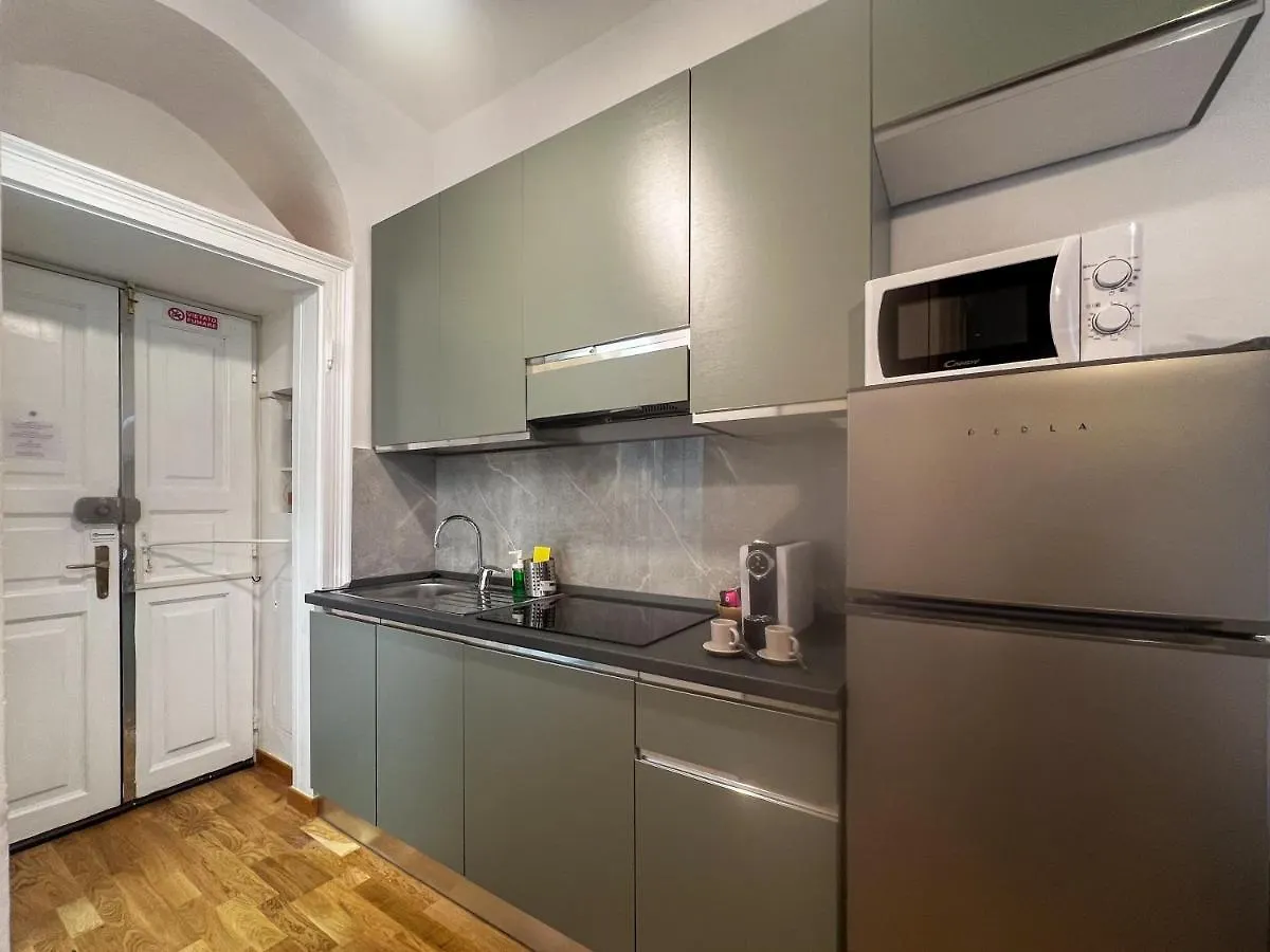 Home Hotel - Monte Nero 29 - Deo Milano