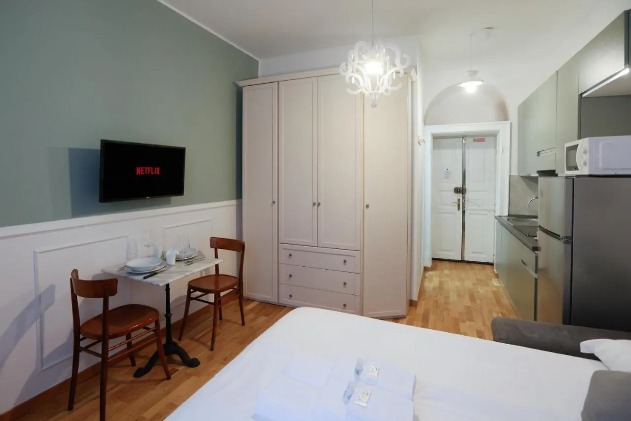 Home Hotel - Monte Nero 29 - Deo Milano